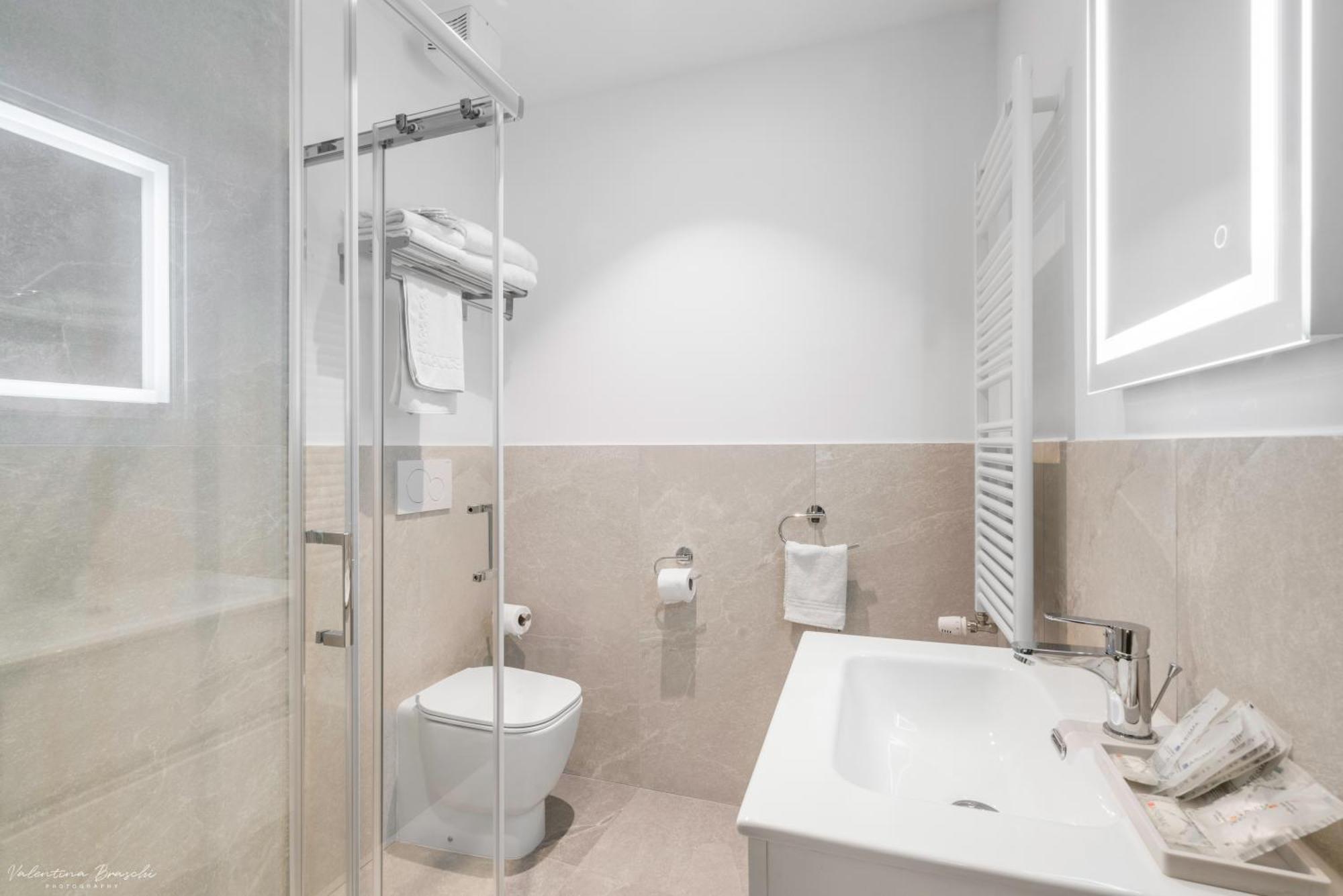 Hotel Adamas Firenze Esterno foto